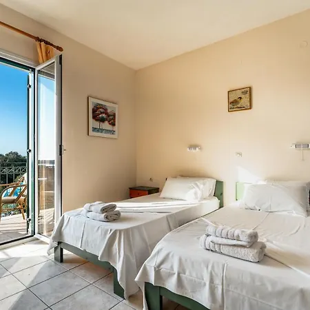 Anemona C Apartment